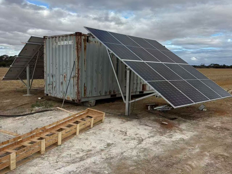U pile ground solar mounting system