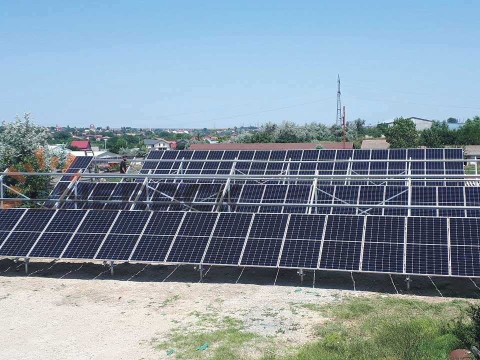 100KW Standard-Bodenmontagesystem in Rumänien