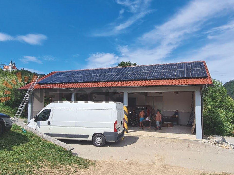 15KW T20 Ziegeldachhakensystem in Slowenien