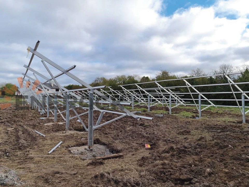 100 kW U-Pfahl-Bodenmontagesystem in Irland