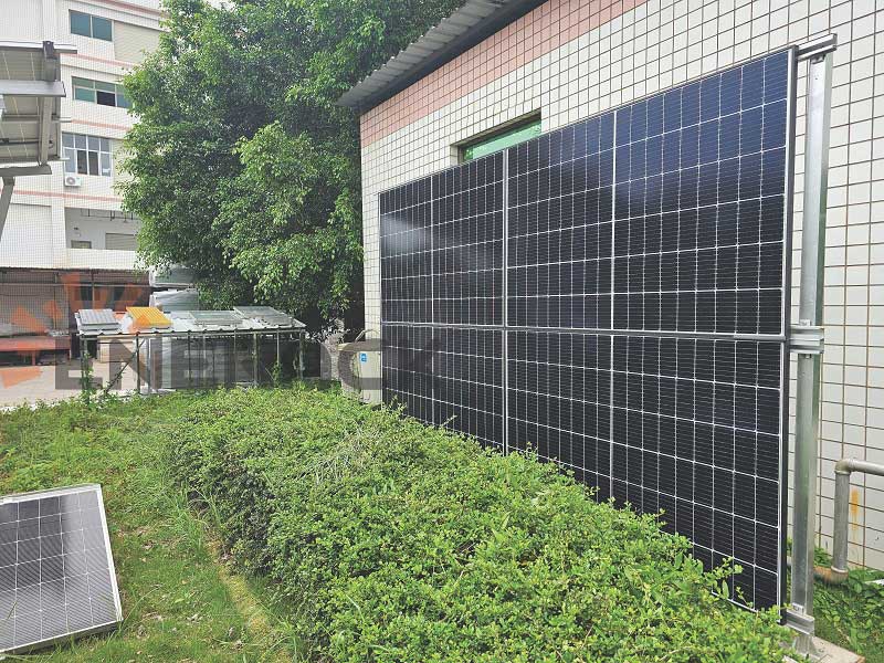 Solarzaunsystem