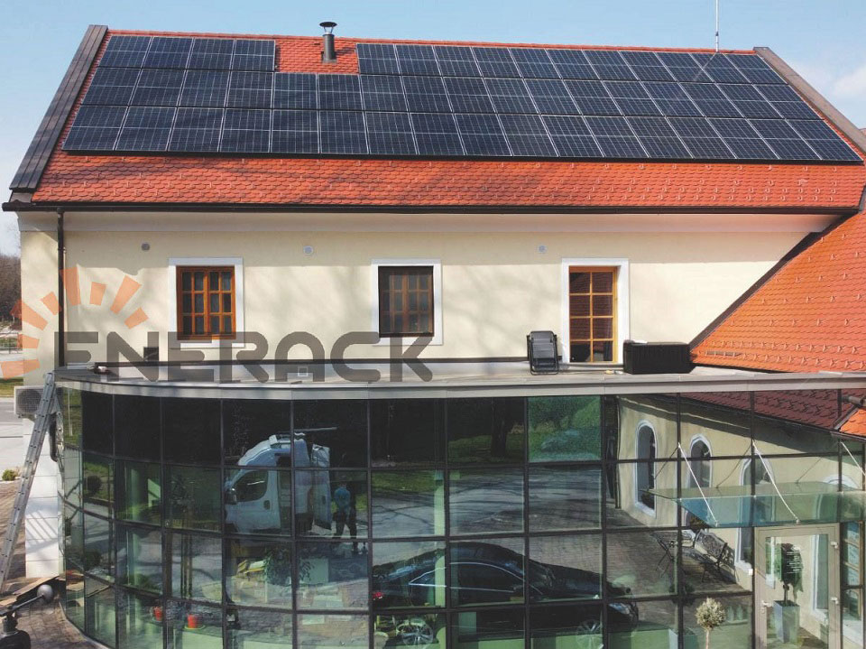 20KW T20 Ziegeldachhakensystem in Slowenien