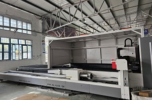 Kombinierte Faserlasermaschine