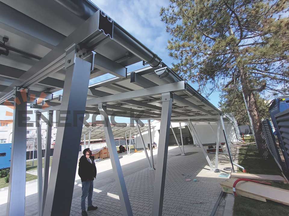 65 kW wasserdichtes Carport-Solarmontagesystem in Rumänien