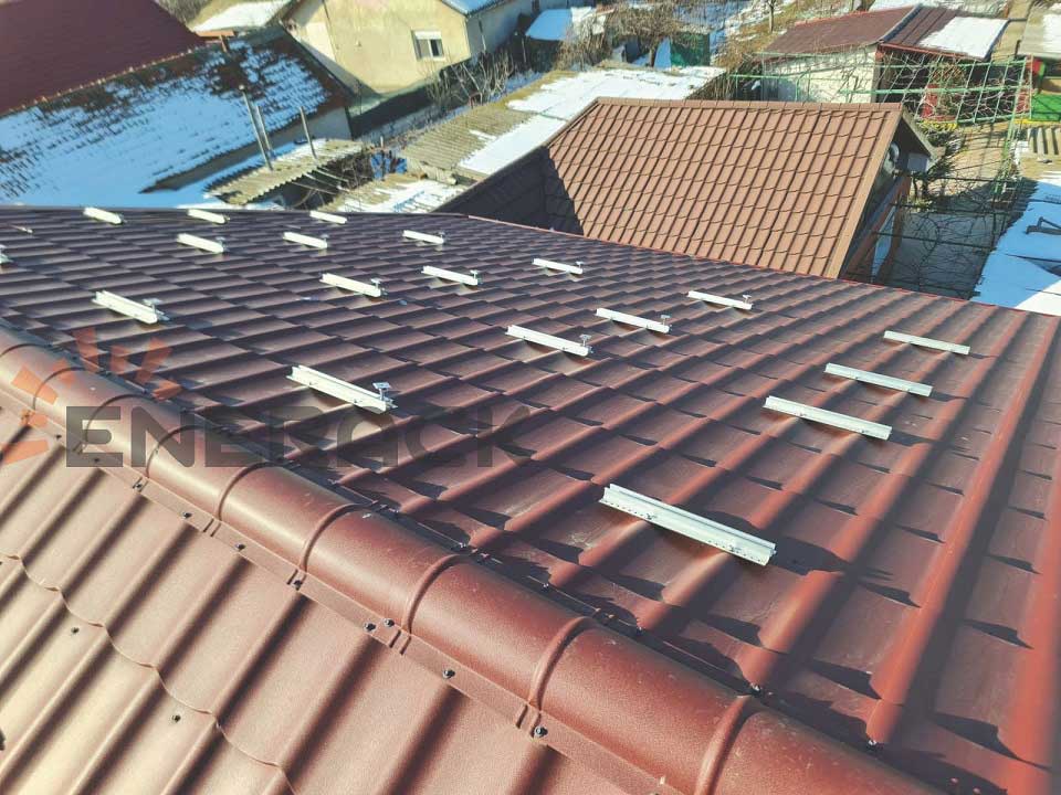 10 kW 26 mm Minischiene für gewellte Kunststofffliesen in Rumänien
