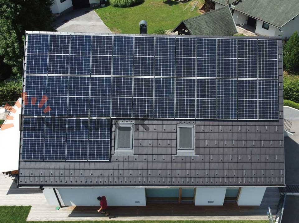 12KW T20 Ziegeldachhakensystem in Slowenien